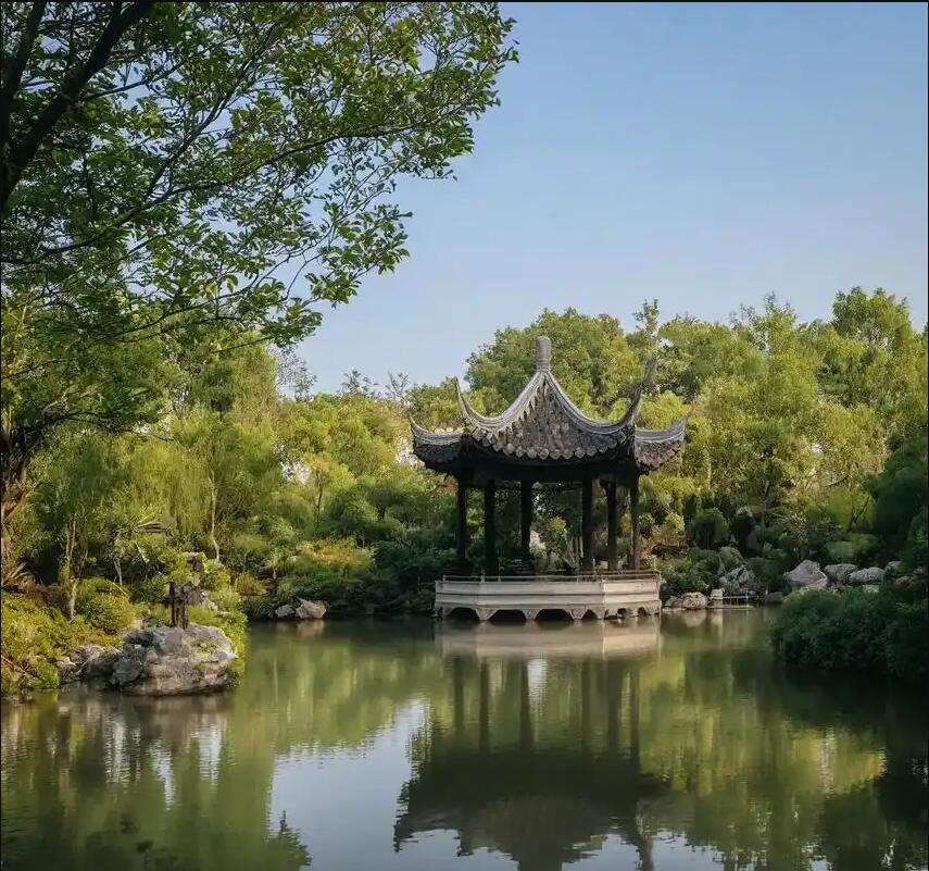 玉溪水桃餐饮有限公司